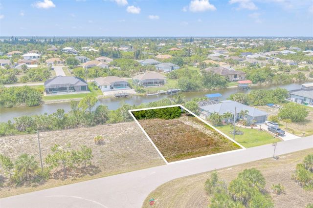 15424 HENNIPEN CIRCLE, Port Charlotte, FL 33981
