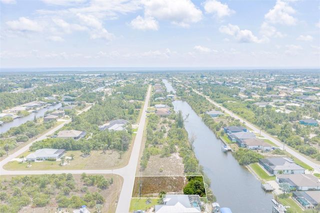 15424 HENNIPEN CIRCLE, Port Charlotte, FL 33981