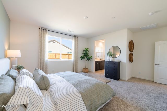 3728 Camino Mia Court, Rosamond, CA 93560