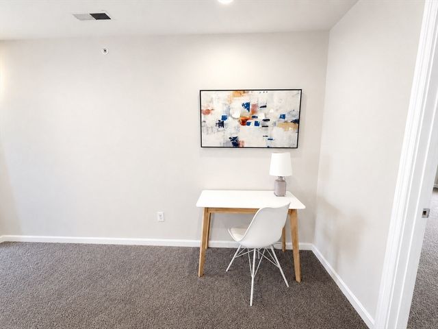 11 Crispwater 11, Hopkinton, MA 01748