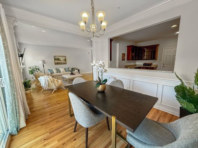 11 Crispwater 11, Hopkinton, MA 01748
