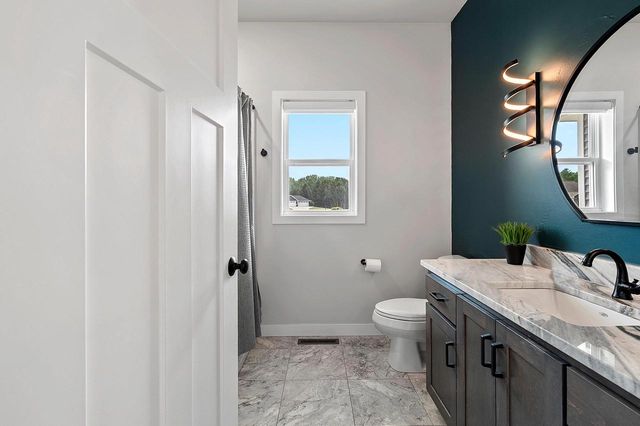 2066 FESCUE WAY, Suamico, WI 54313
