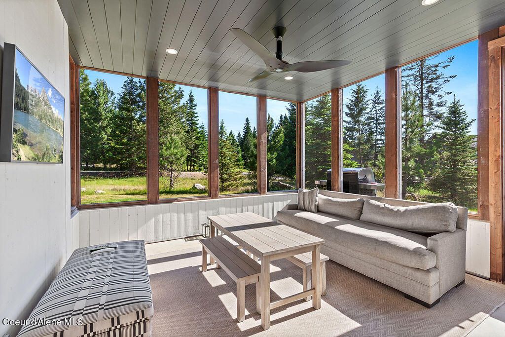 8033 S Gozzer RD, Harrison, ID 83833 photo 41