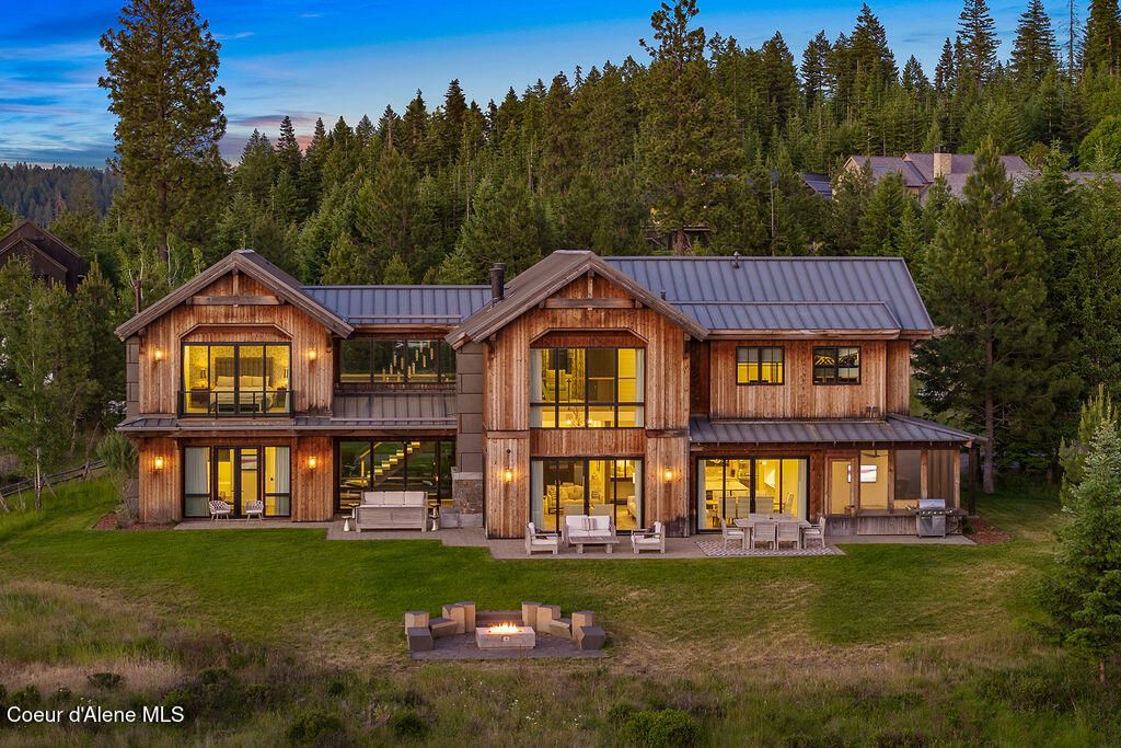 8033 S Gozzer RD, Harrison, ID 83833 photo 6
