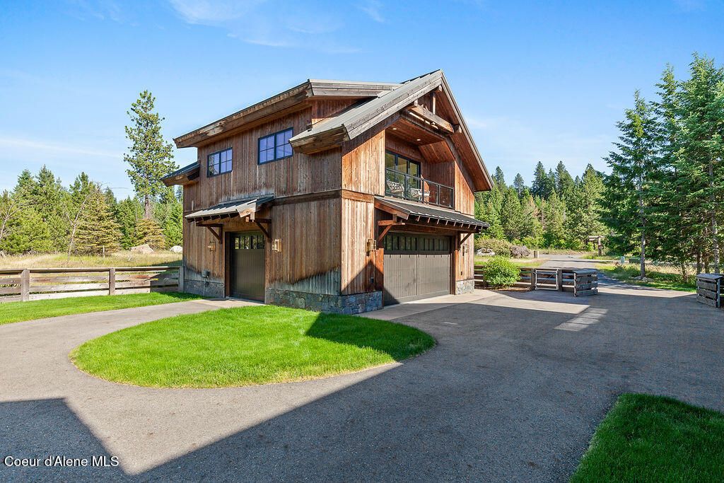 8033 S Gozzer RD, Harrison, ID 83833 photo 60