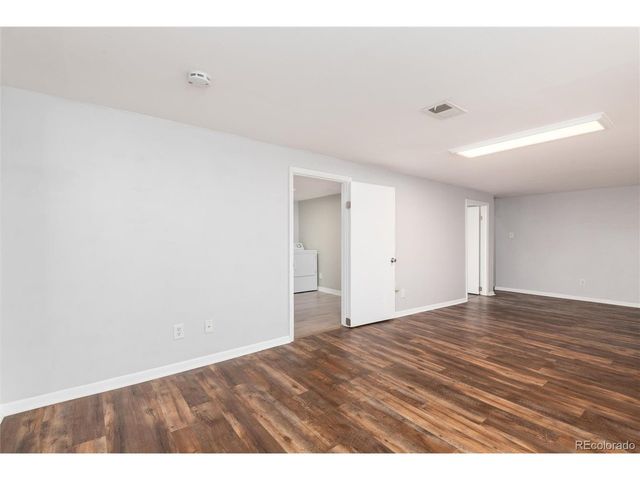 362 S Salem St, Aurora, CO 80012