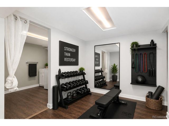 362 S Salem St, Aurora, CO 80012