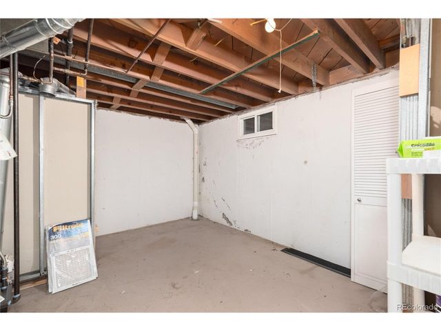 362 S Salem St, Aurora, CO 80012