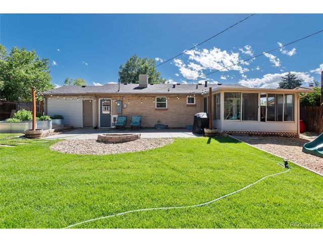 362 S Salem St, Aurora, CO 80012