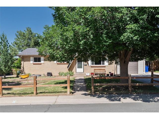 362 S Salem St, Aurora, CO 80012