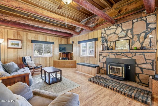 2169 FOREST PARK Drive, Overgaard, AZ 85933