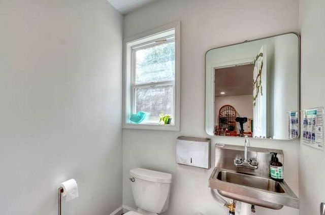 147 Sawyer Cove Road, Hayesville, NC 28904