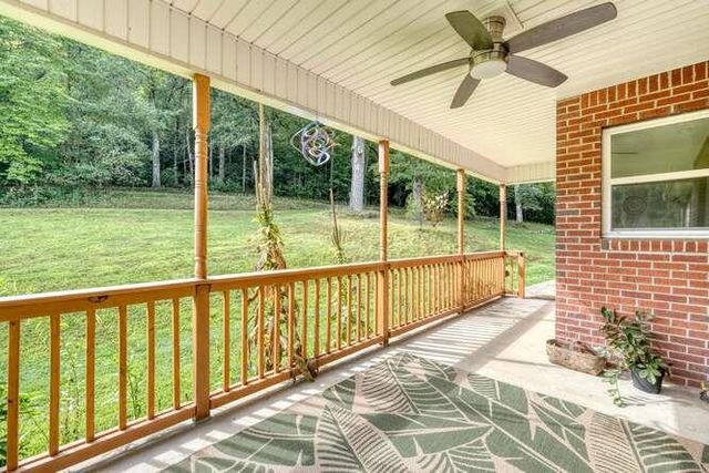 147 Sawyer Cove Road, Hayesville, NC 28904