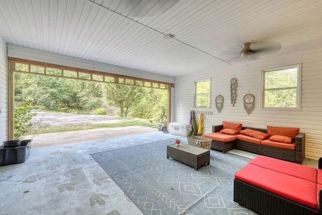 147 Sawyer Cove Road, Hayesville, NC 28904