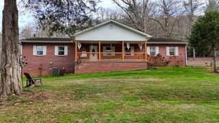 147 Sawyer Cove Road, Hayesville, NC 28904