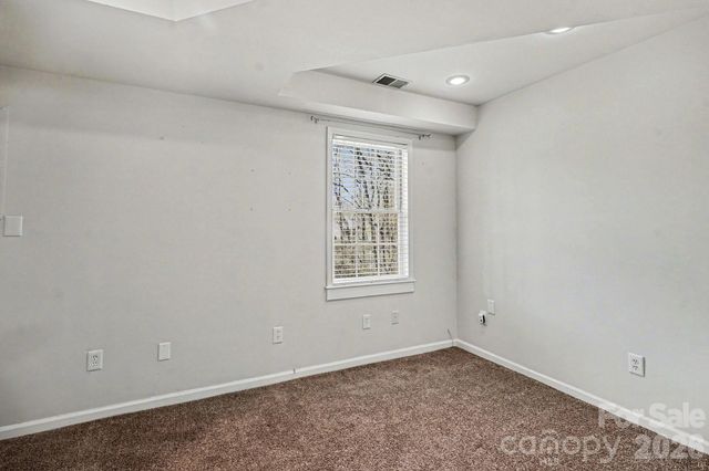 2724 Artesian Court, Charlotte, NC 28270