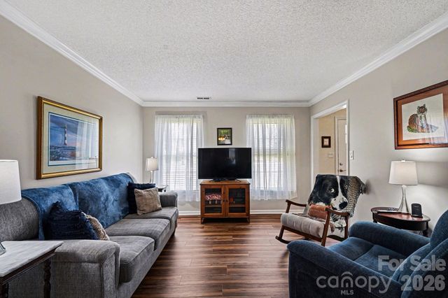 2724 Artesian Court, Charlotte, NC 28270