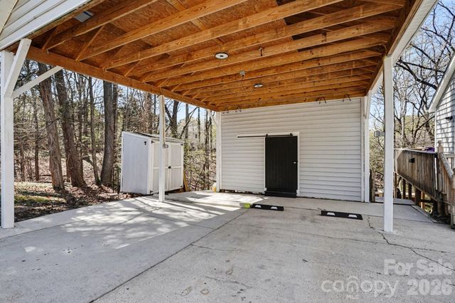 2724 Artesian Court, Charlotte, NC 28270