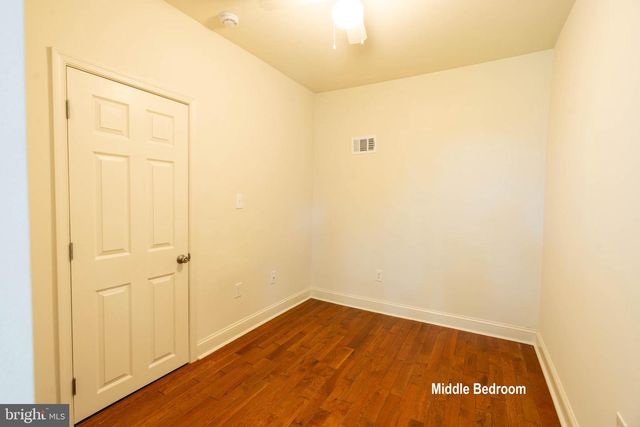 1916 S LAMBERT ST, Philadelphia, PA 19145
