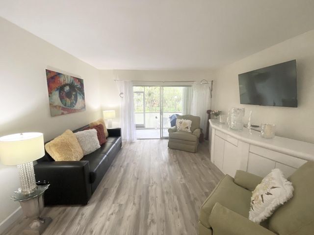 2760 SW 22nd Avenue 1707, Delray Beach, FL 33445