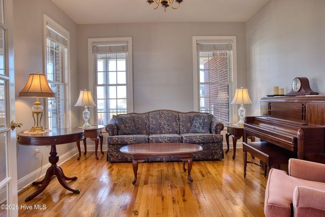 109 Fifth Avenue S, Kure Beach, NC 28449