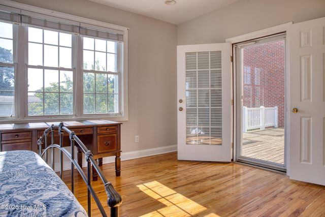109 Fifth Avenue S, Kure Beach, NC 28449