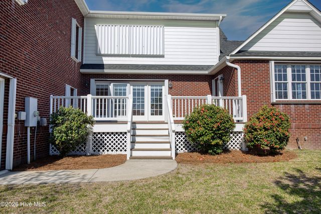 109 Fifth Avenue S, Kure Beach, NC 28449
