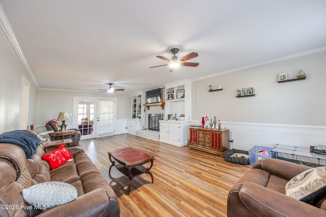 2405 Williamsburg Drive NW, Wilson, NC 27896