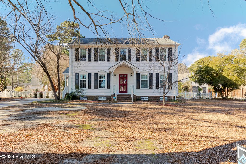 2405 Williamsburg Drive NW, Wilson, NC 27896