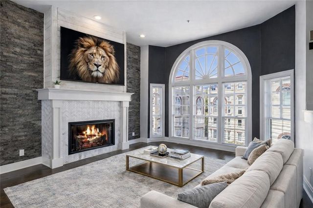 3541 Roswell NE Road 4, Atlanta, GA 30305