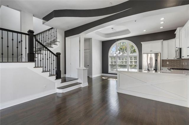 3541 Roswell NE Road 4, Atlanta, GA 30305