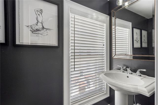 3541 Roswell NE Road 4, Atlanta, GA 30305