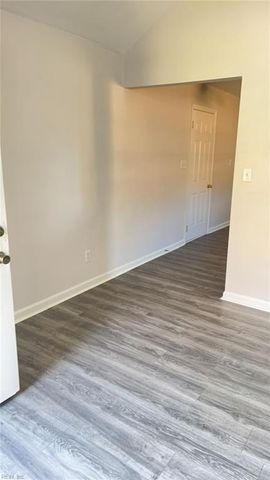 958 Poplar AVE, Chesapeake, VA 23323