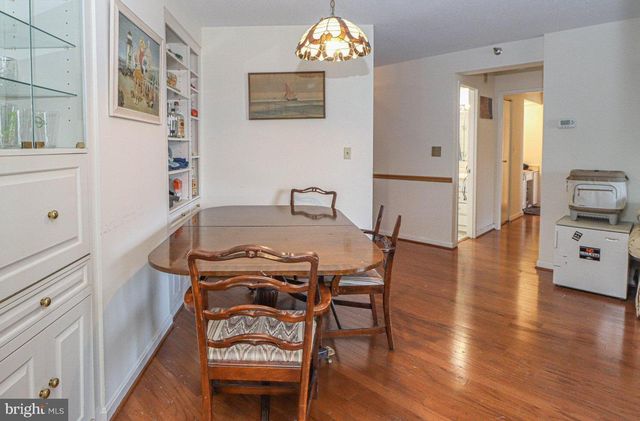 900 N STAFFORD #1408, Arlington, VA 22203