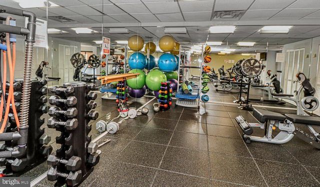 900 N STAFFORD #1408, Arlington, VA 22203