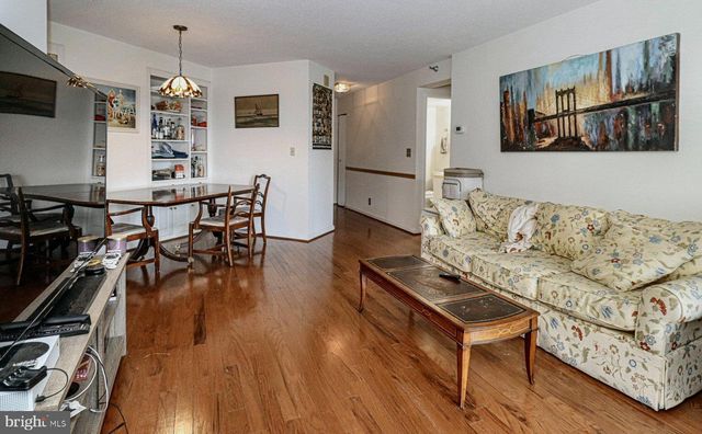 900 N STAFFORD #1408, Arlington, VA 22203