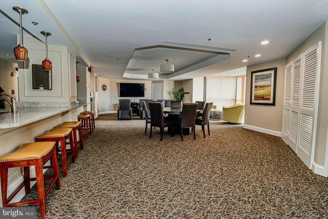900 N STAFFORD #1408, Arlington, VA 22203