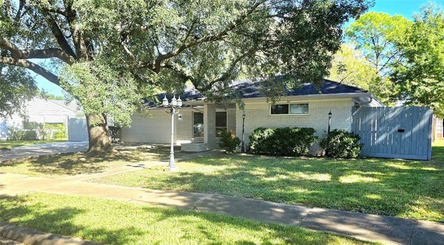 11907 Renwick Drive, Houston, TX 77035