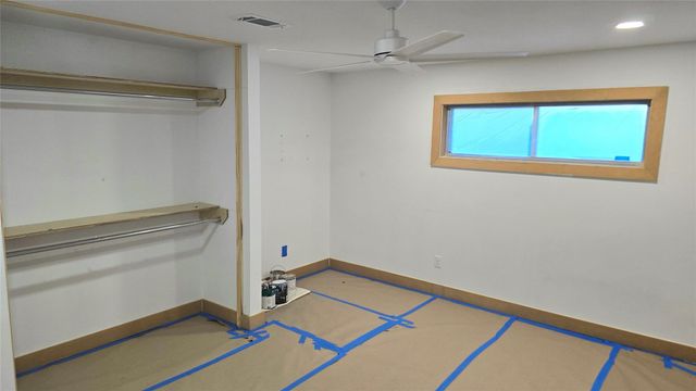 11907 Renwick Drive, Houston, TX 77035