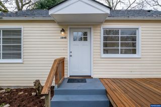 1690 Trade St SE, Salem, OR 97301