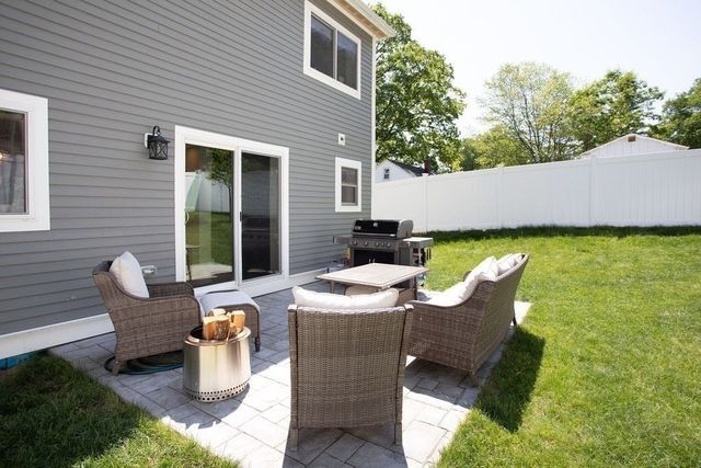 259 Lake Ave N A, Worcester, MA 01605