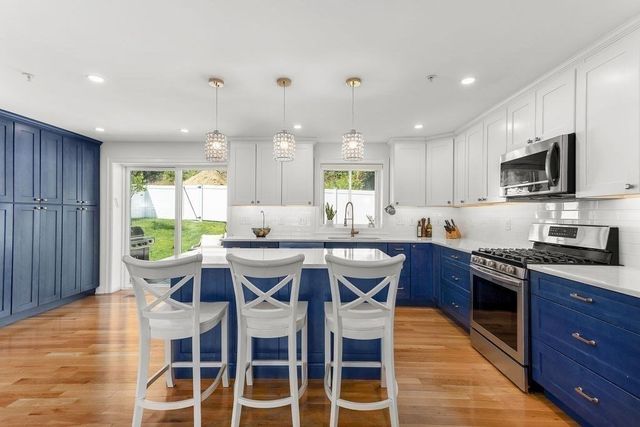259 Lake Ave N A, Worcester, MA 01605