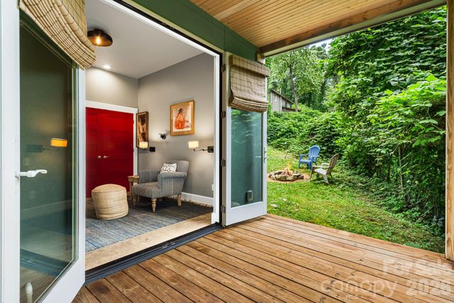 195 Jordan Street, Hendersonville, NC 28739