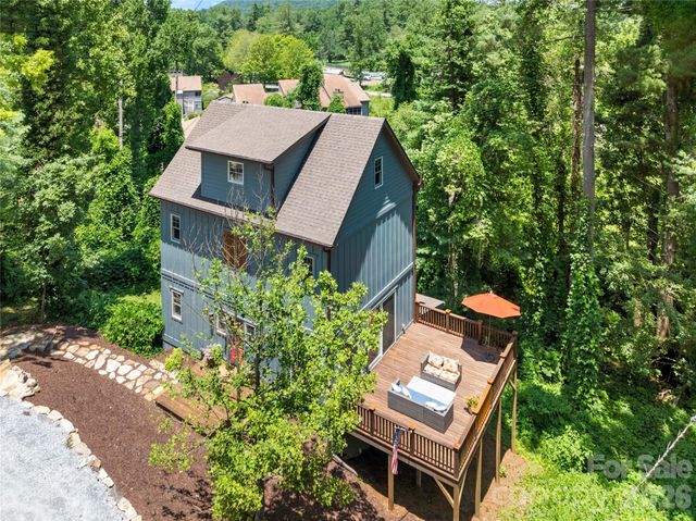 195 Jordan Street, Hendersonville, NC 28739