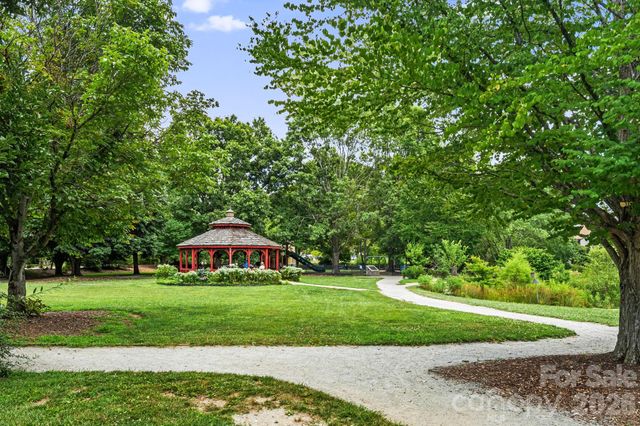 195 Jordan Street, Hendersonville, NC 28739