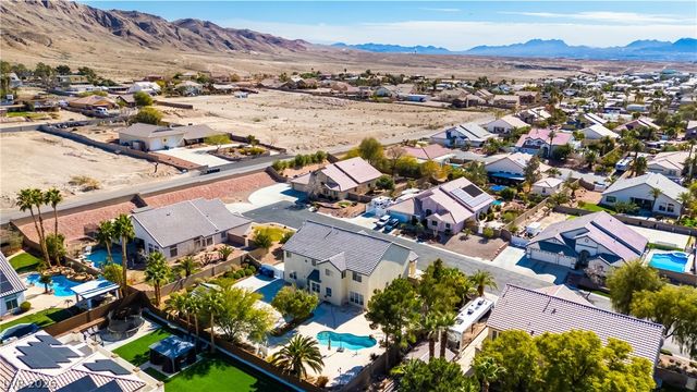6860 Historic Legacy Court, Las Vegas, NV 89110