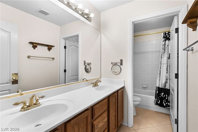 6860 Historic Legacy Court, Las Vegas, NV 89110