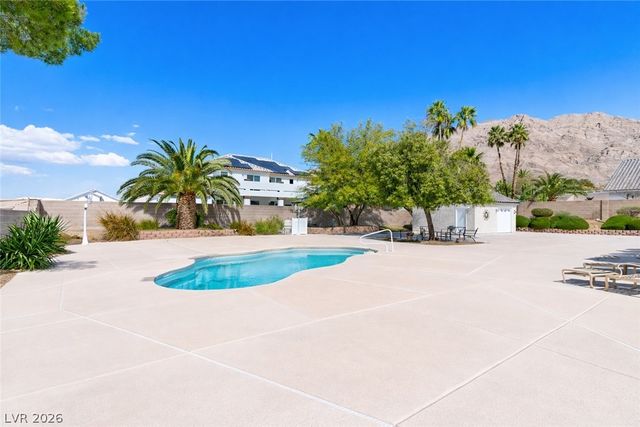 6860 Historic Legacy Court, Las Vegas, NV 89110