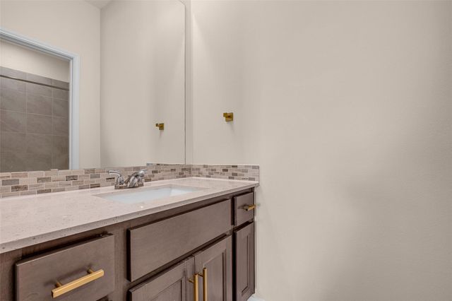 2718 Newbury Island Lane, Katy, TX 77493