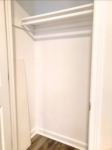 3 Dailey St B, Attleboro, MA 02703